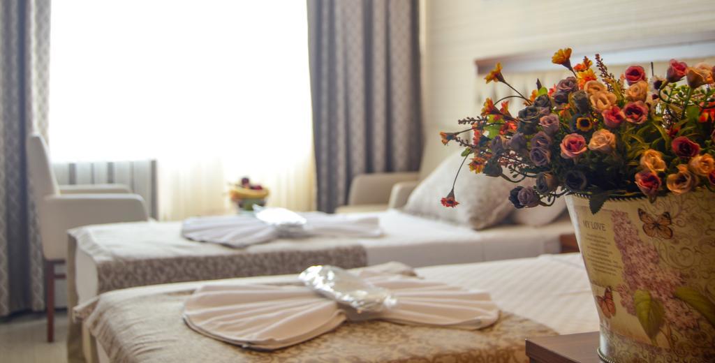 Mekke Hotel イスタンブール エクステリア 写真